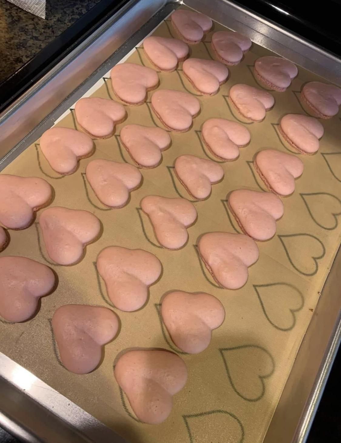 baked heart cookies = testicles