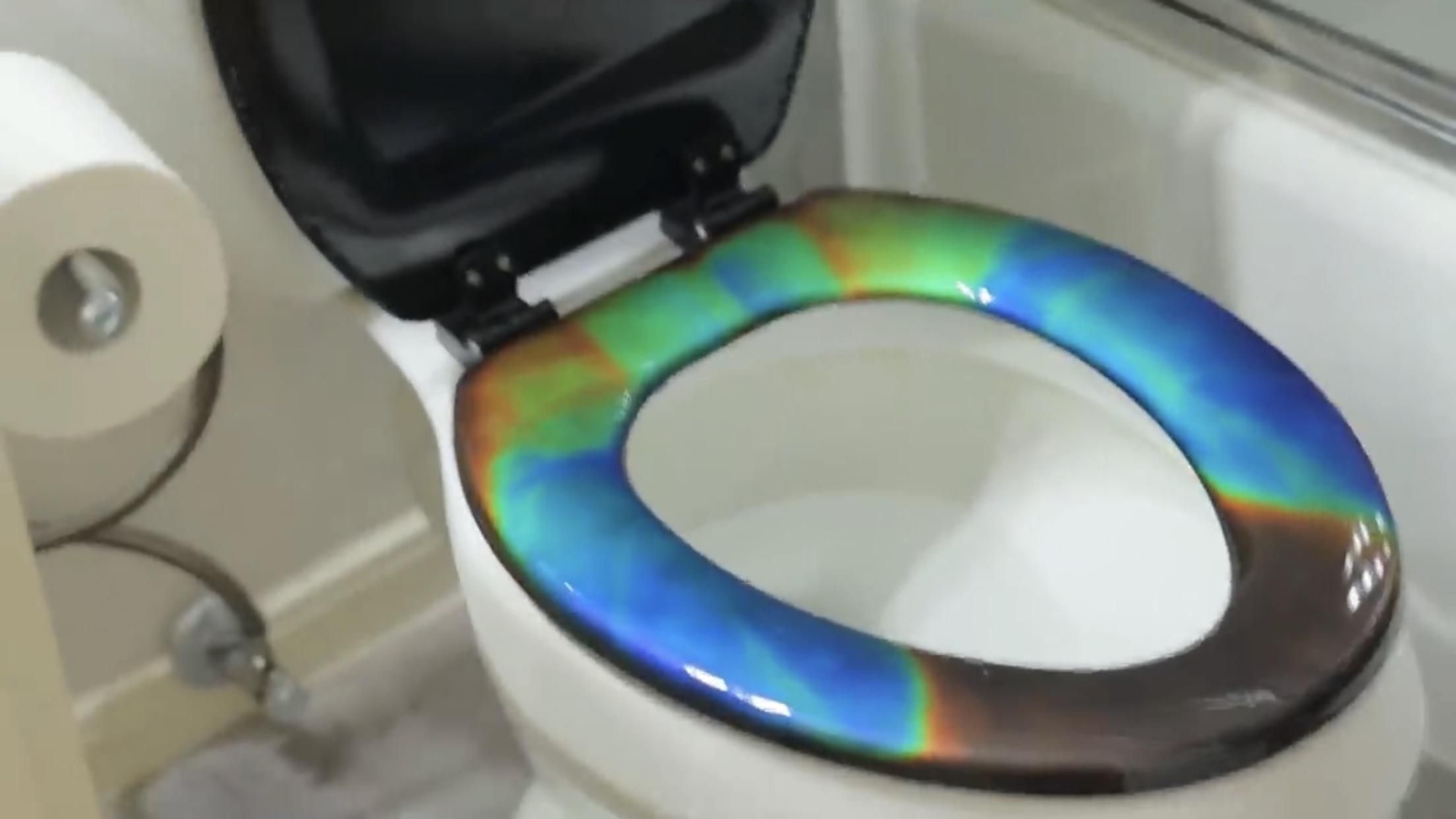 Someone made a mood ring toilet seat and now I can’t stop thinking that I want one.