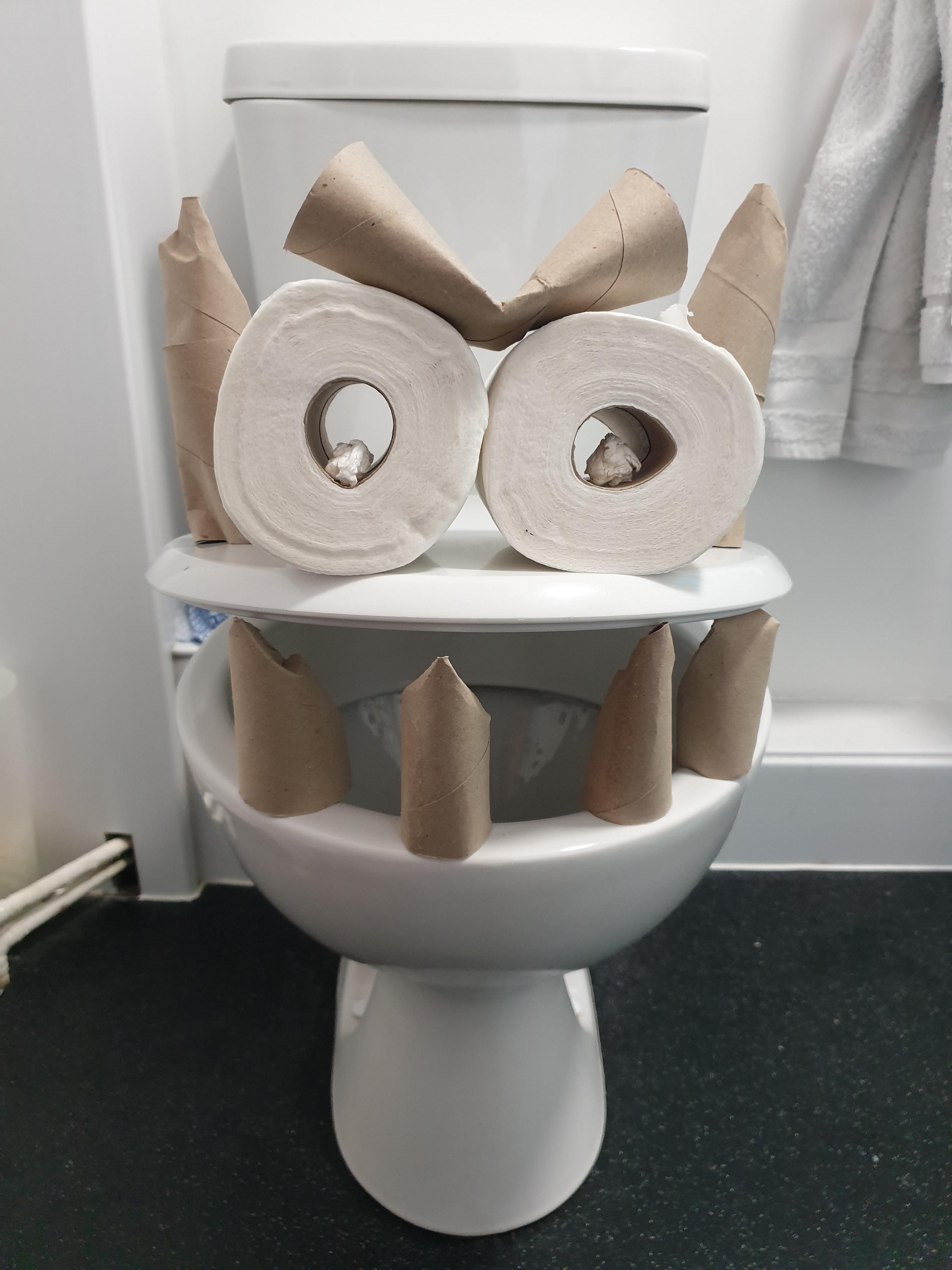 Got bored made a toilet monster.