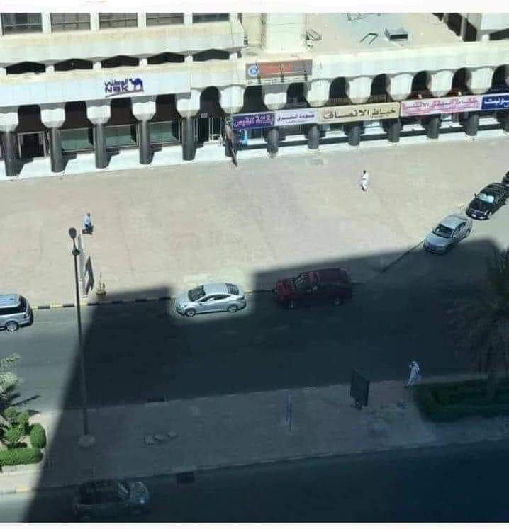 Park on the north side of the building they said, it is shaded over there they said.