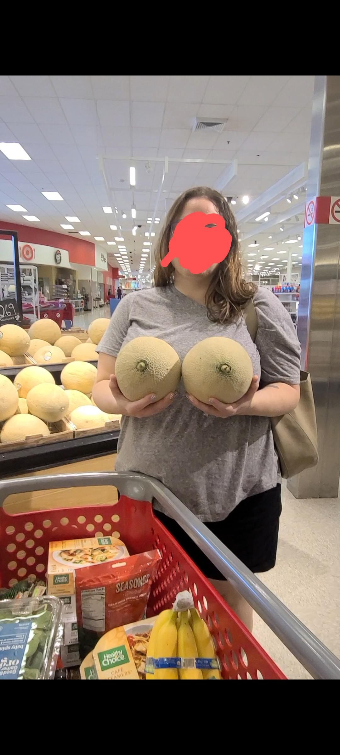 My wife, ladies and gentlemen, spontaneously asking me which melon I like best.