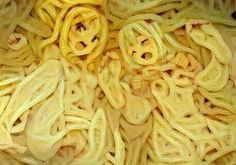 Therapist: what do you see in the noodles? The noodles: