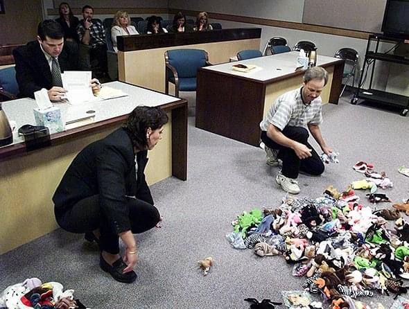 A divorcing couple dividing beanie babies in court, 1999