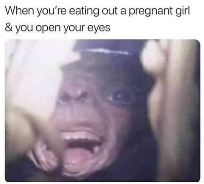 eating out pregnant girl
