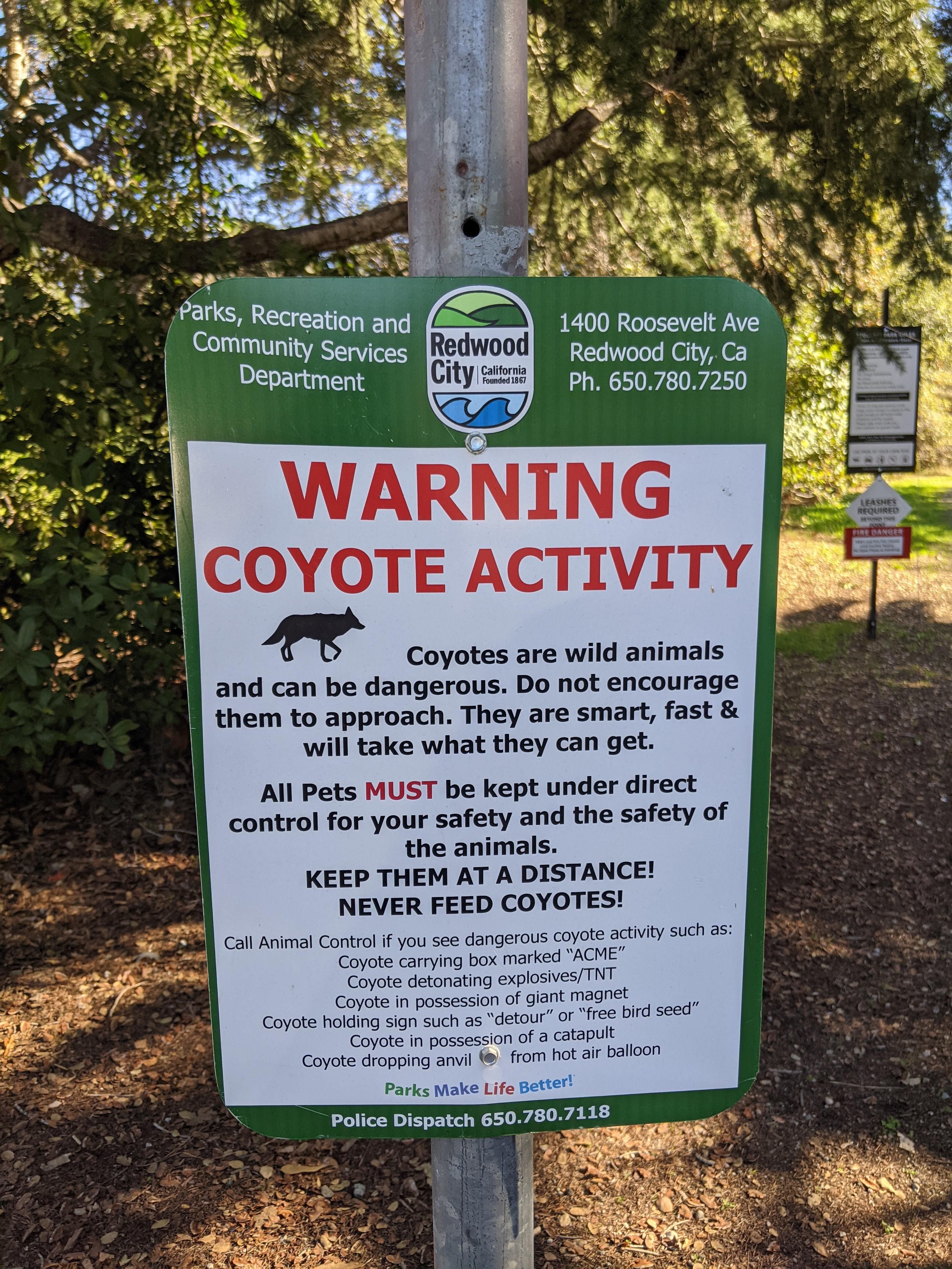 This coyote warning sign