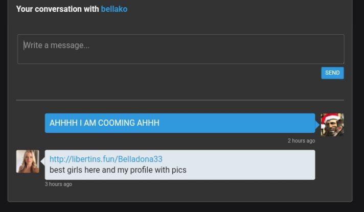 No foot pics in the link pics sadly :(