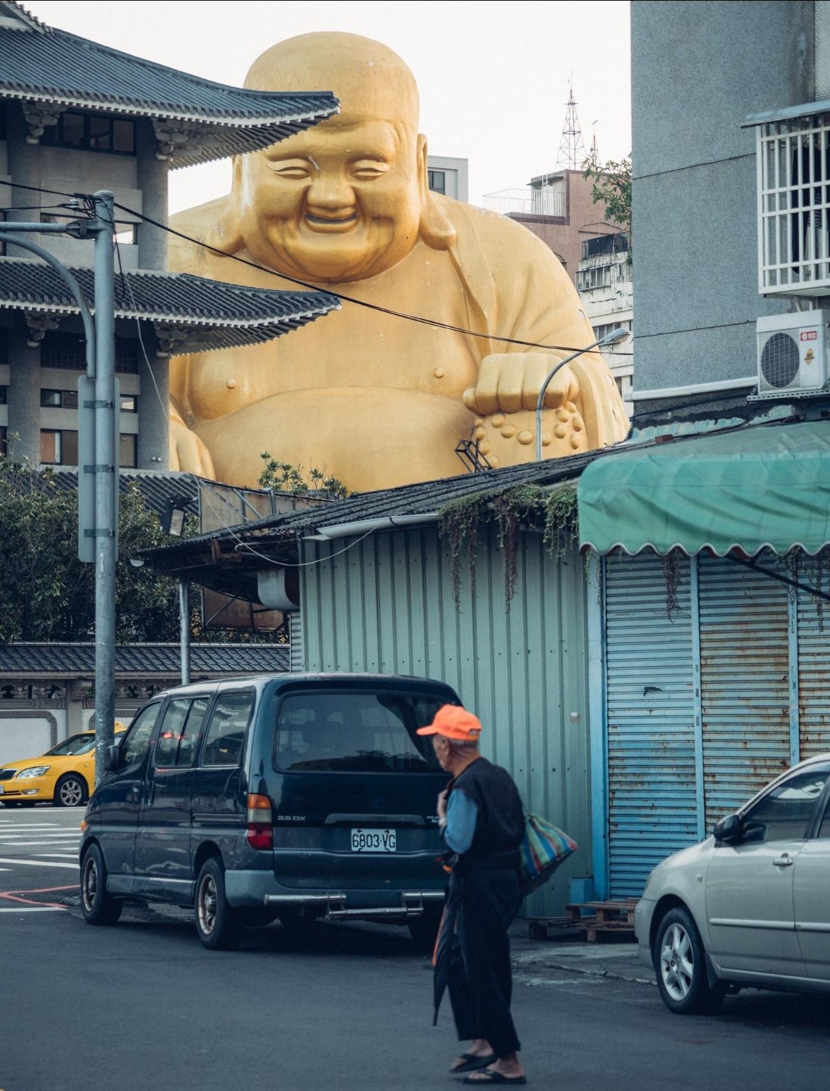 Big Boy Buddha the Enlarged Enlightening