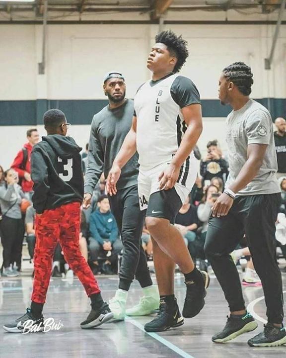 6’8” Lebron James looking at 16 year old 7’0” Jahzare Jackson