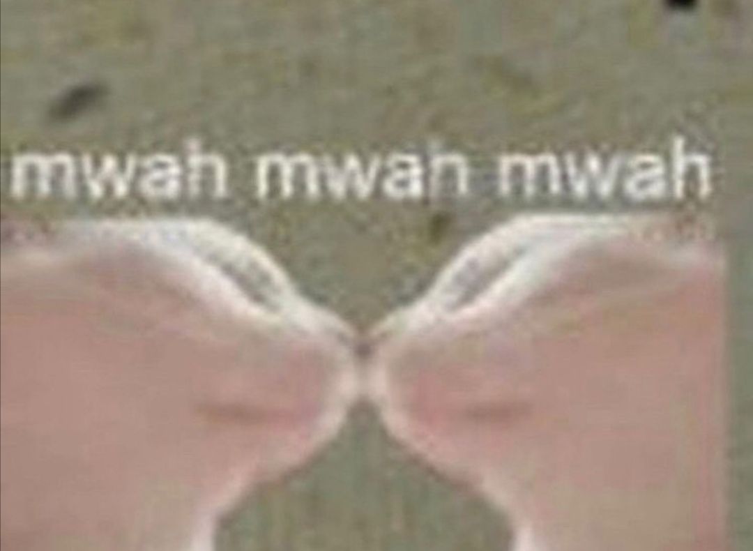 mwah