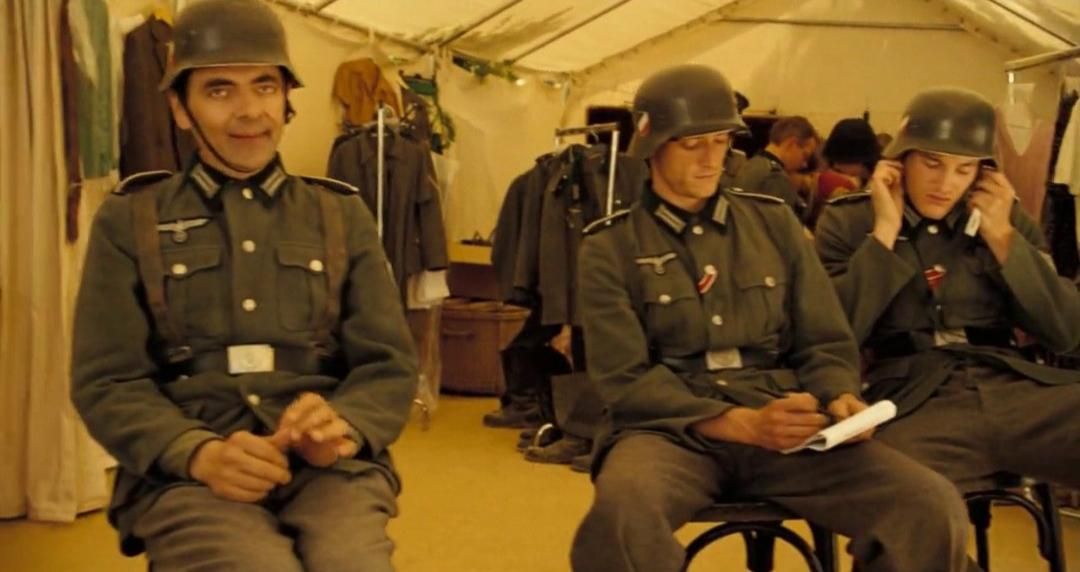 English spy infiltrated in the German army disguised as a German soldier