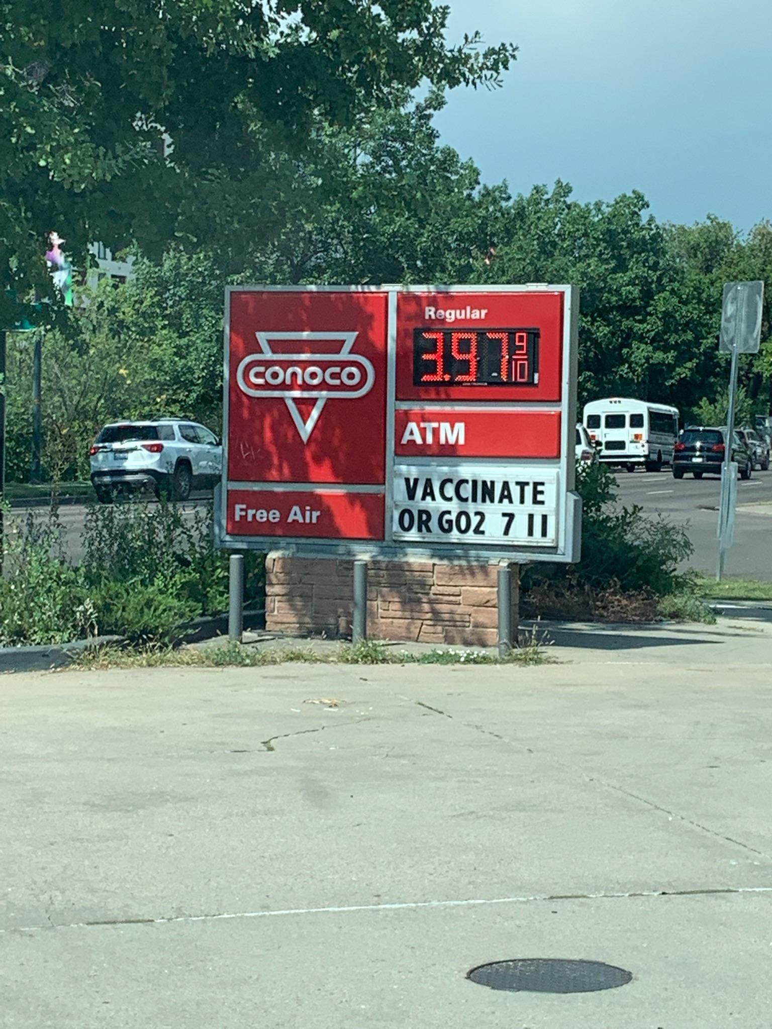 No Vax, No Gas!