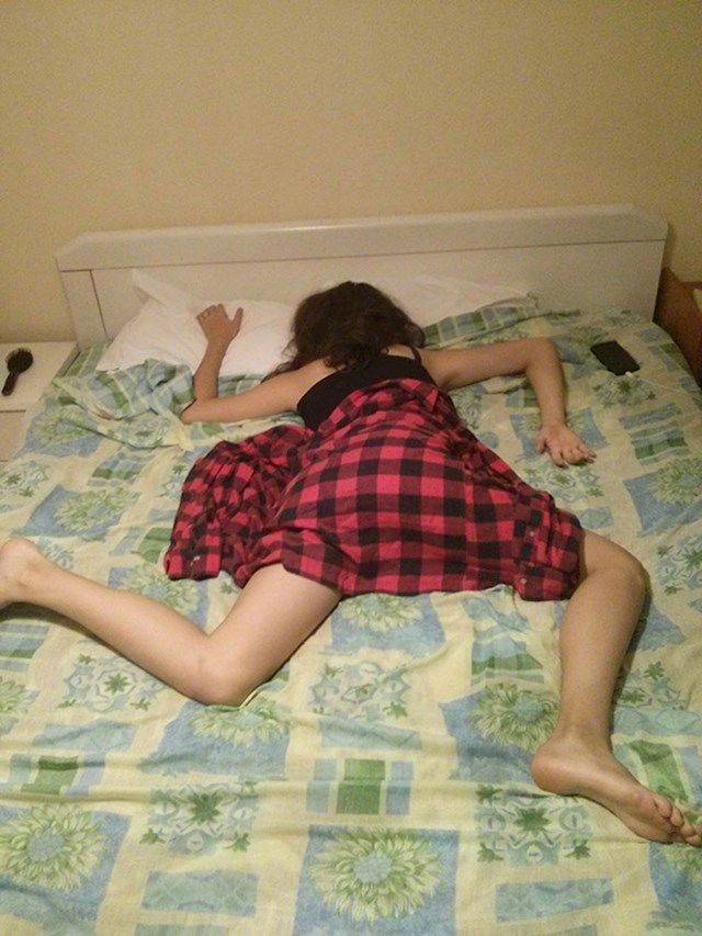 She dreams of the better future