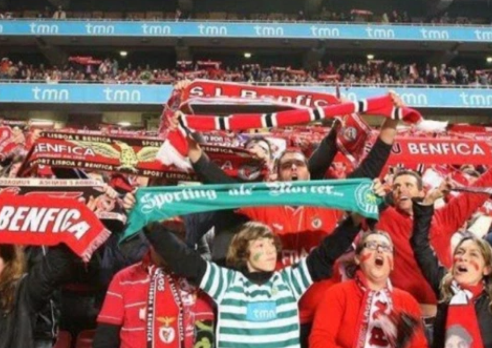 Sporting Lisbon young fan's courage
