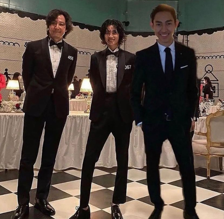 New episode suit