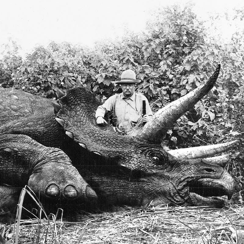 Teddy Roosevelt with a now-extinct Eurasian Giant Rhino, 1905