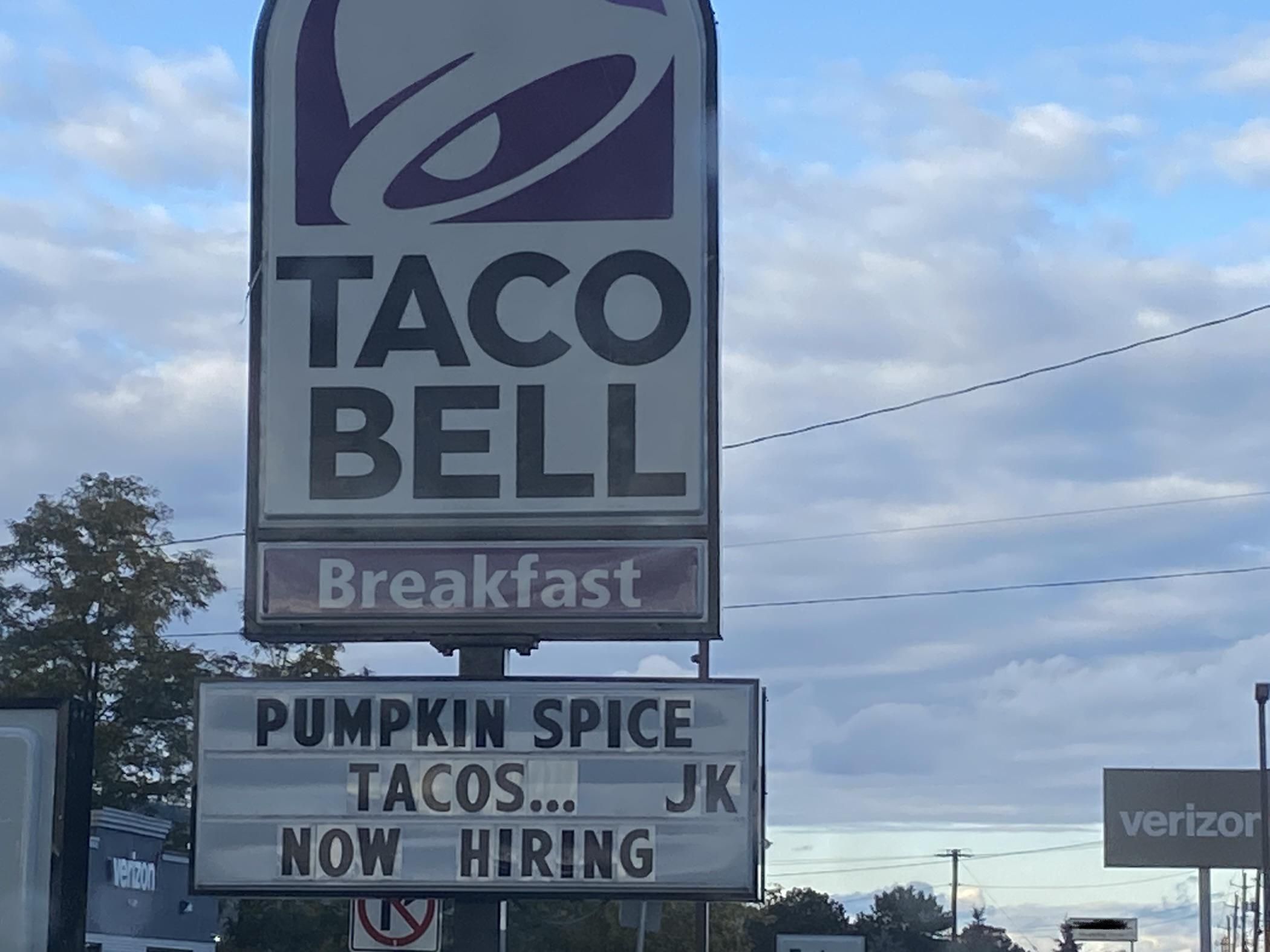 Taco Bell doing the most