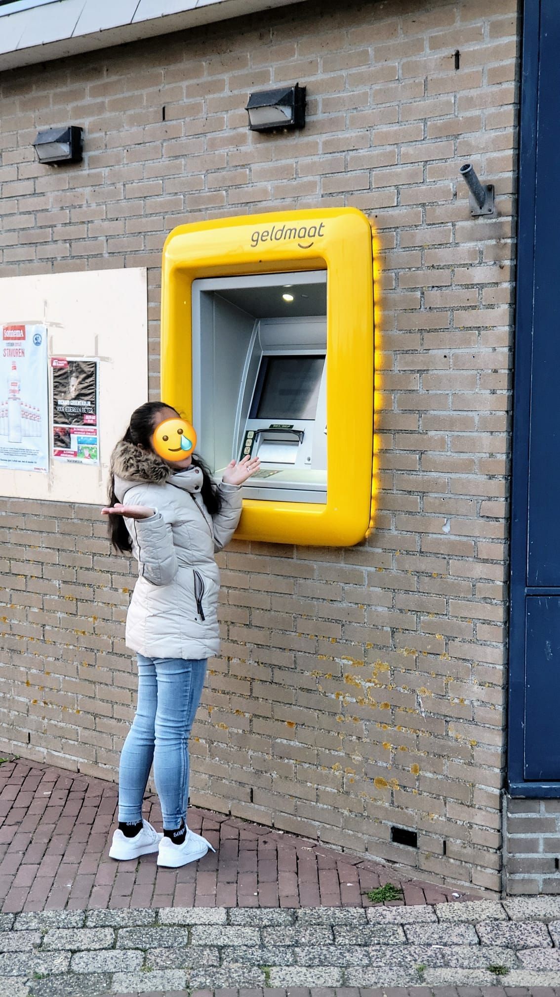 Normal ATM machine height in the Netherlands vs. 5ft short SE Asian