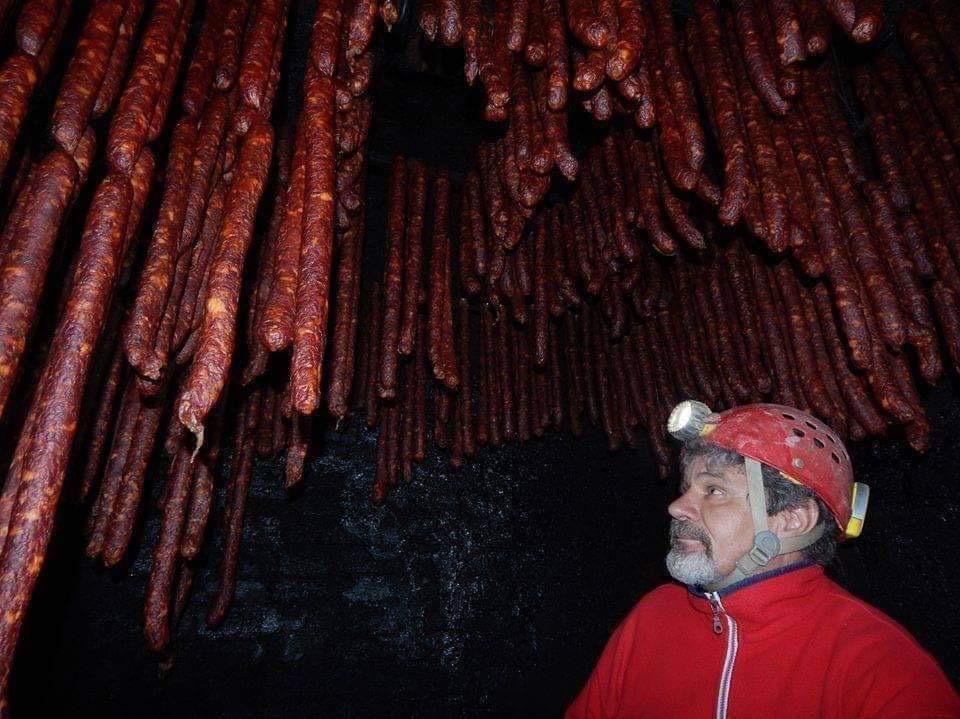 Salami cave