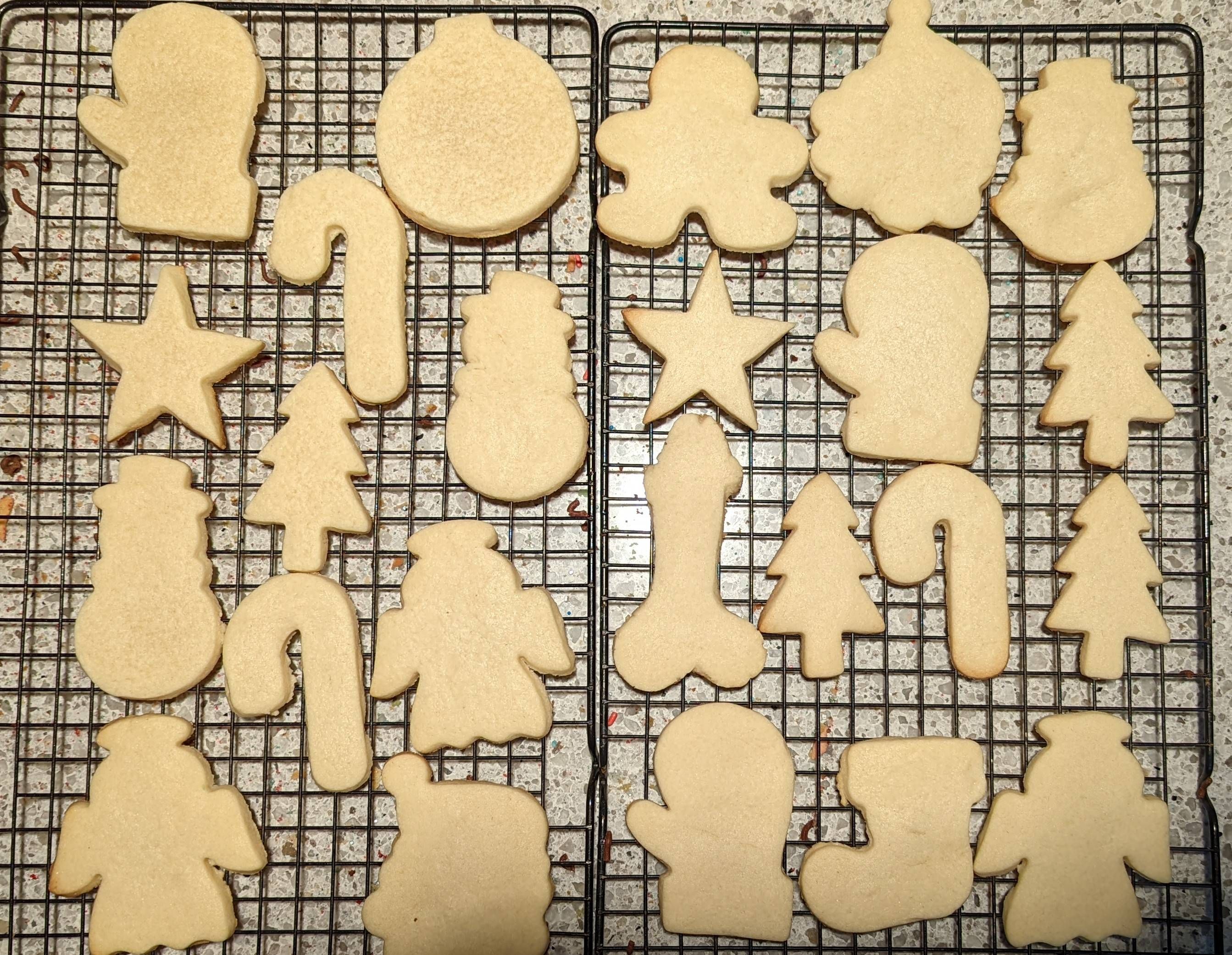 My wife is having a cookie decorating/exchange with a few of her friends. She asked me to bake her some sugar cookies to decorate.
