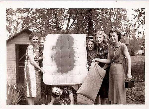 An old mattress owned by Elvis Presley , sold after a night of Chipotle to some fans 1961