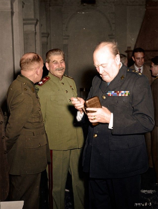 Churchill is trying to remember which of the cigars is poisoned in order to give it to Stalin. 1945.