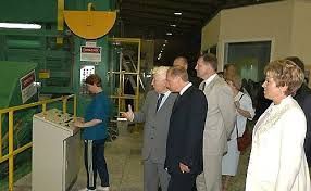 Putin visits a newly installed electron microscope in Moscow in hopes of seeing his penis for the first time