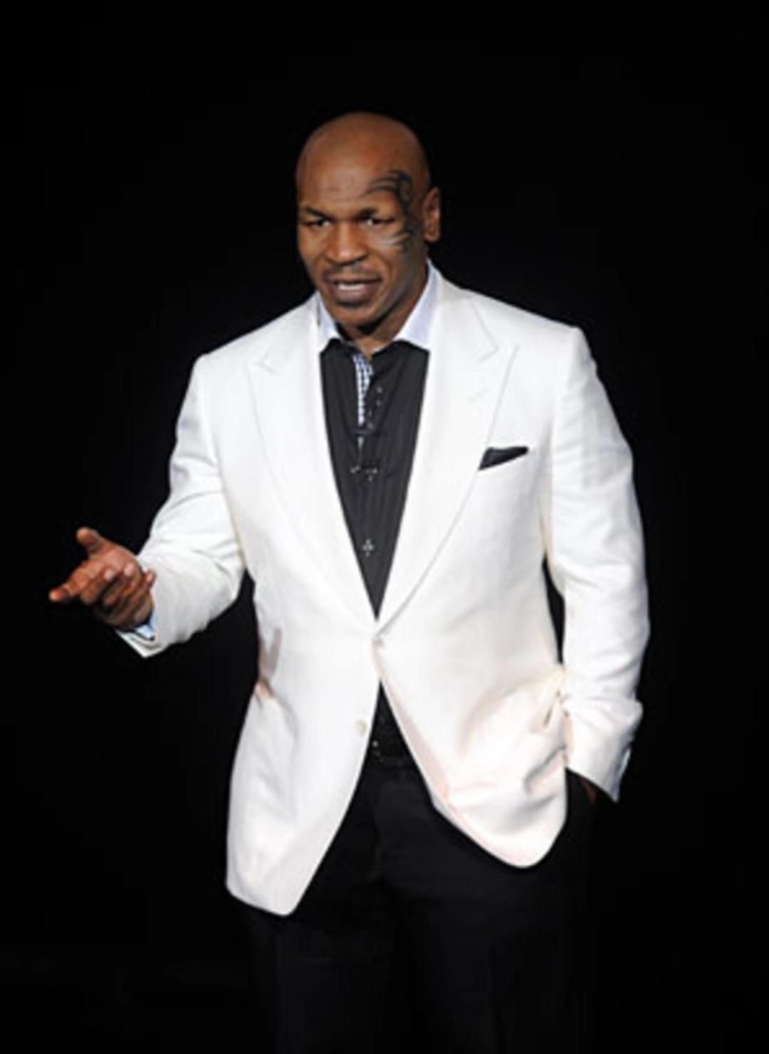 With a full arsenal of Jada Jokes, Mike Tyson already set to host the 2023 Oscars!