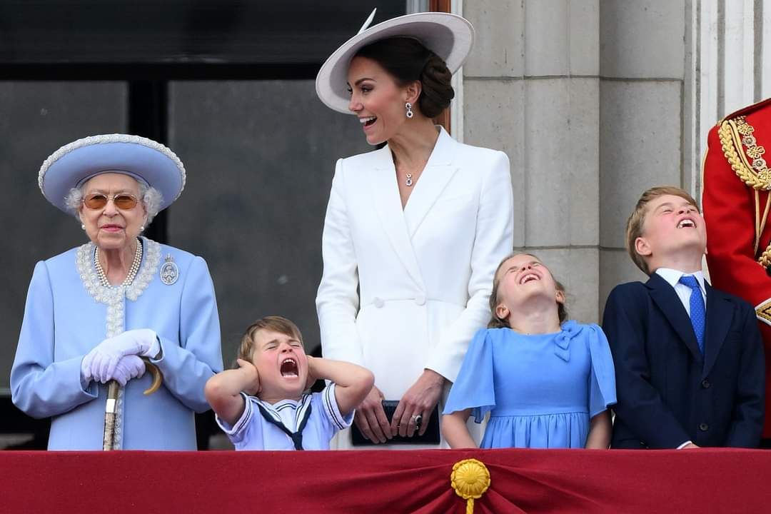 Prince Louis Reacts to Queen Elizabeth's Platinum Jubilee Celebration