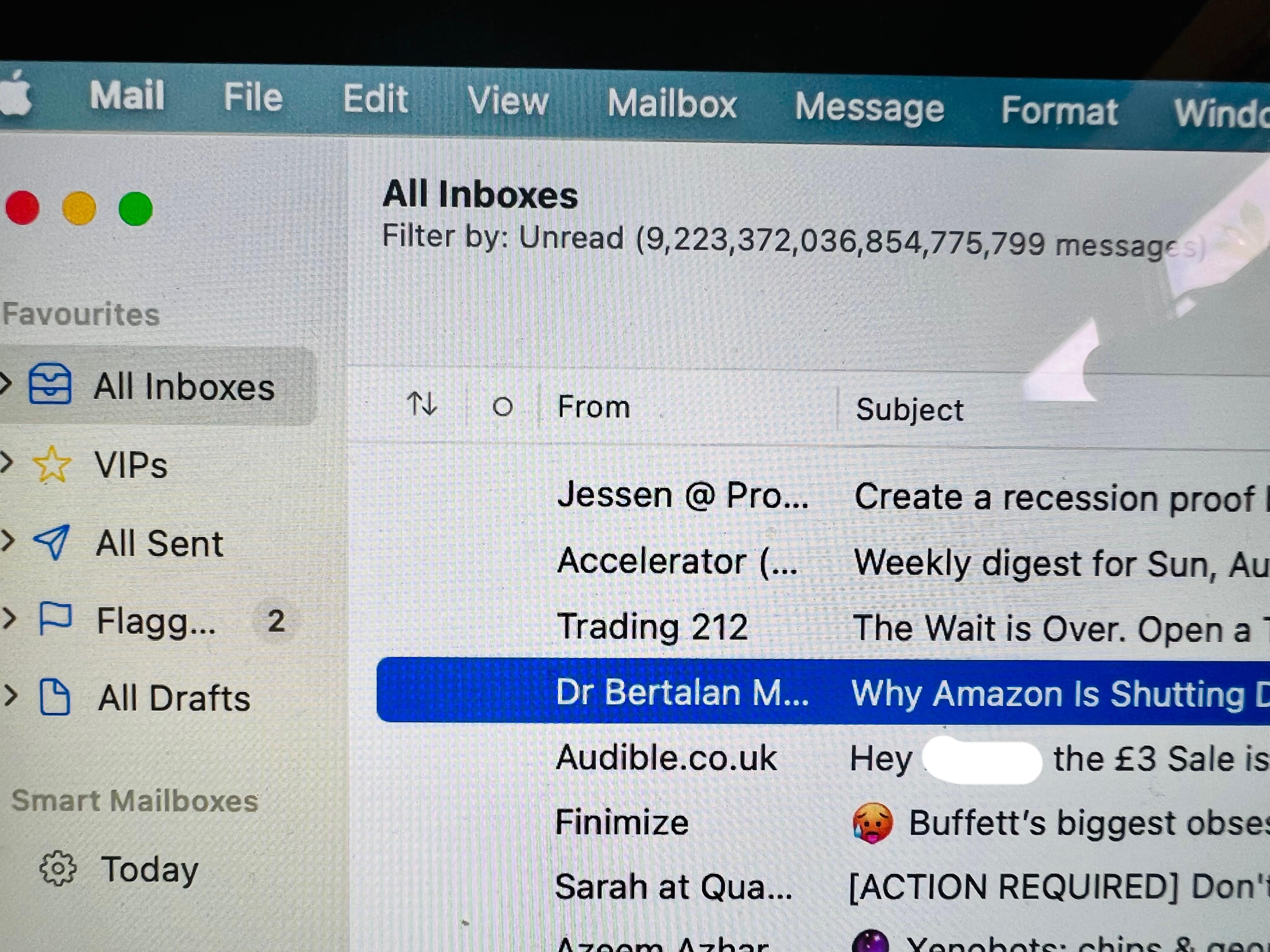 Woke up to 9 QUINTILLION unread emails