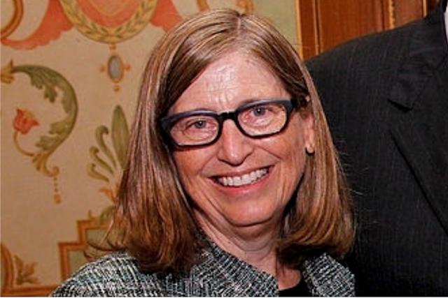 Bill Gates' sister looks like Bill Gates lost a bet and had to wear a wig for a week