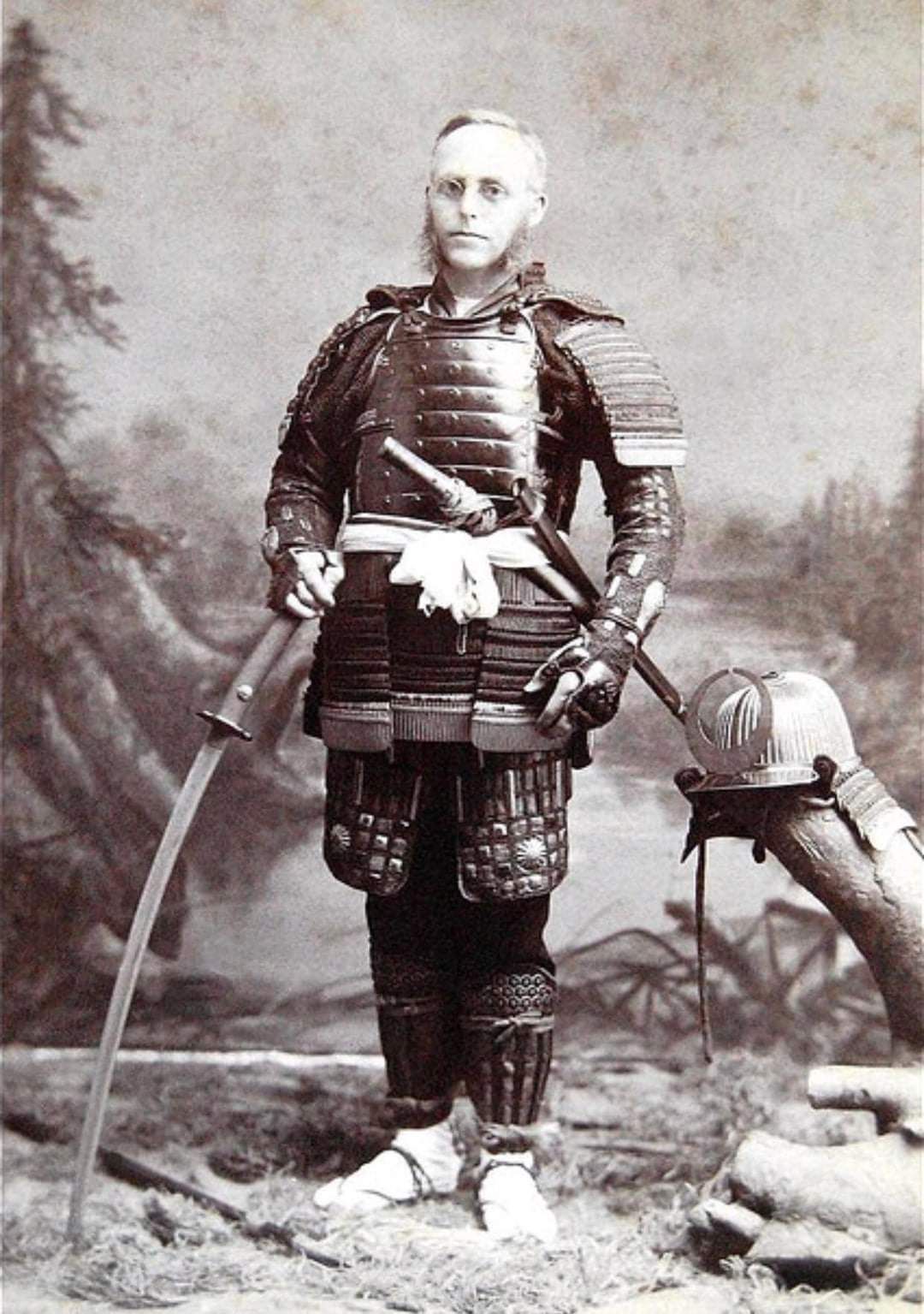 Rare photo of the first Weeb in his natural habitat, circa 1890.