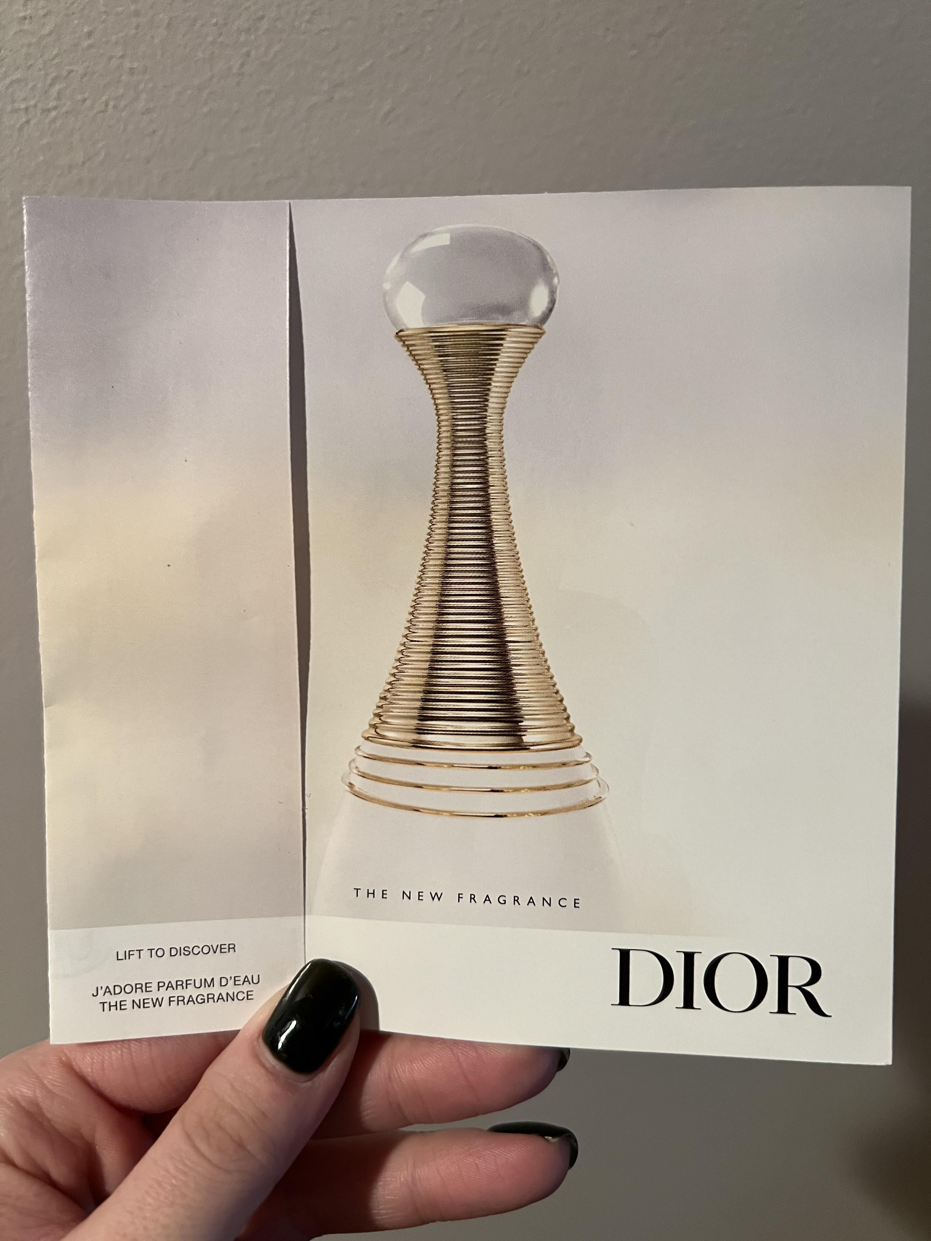 This perfume looks like a door stop. Or should I say, Dior stop?