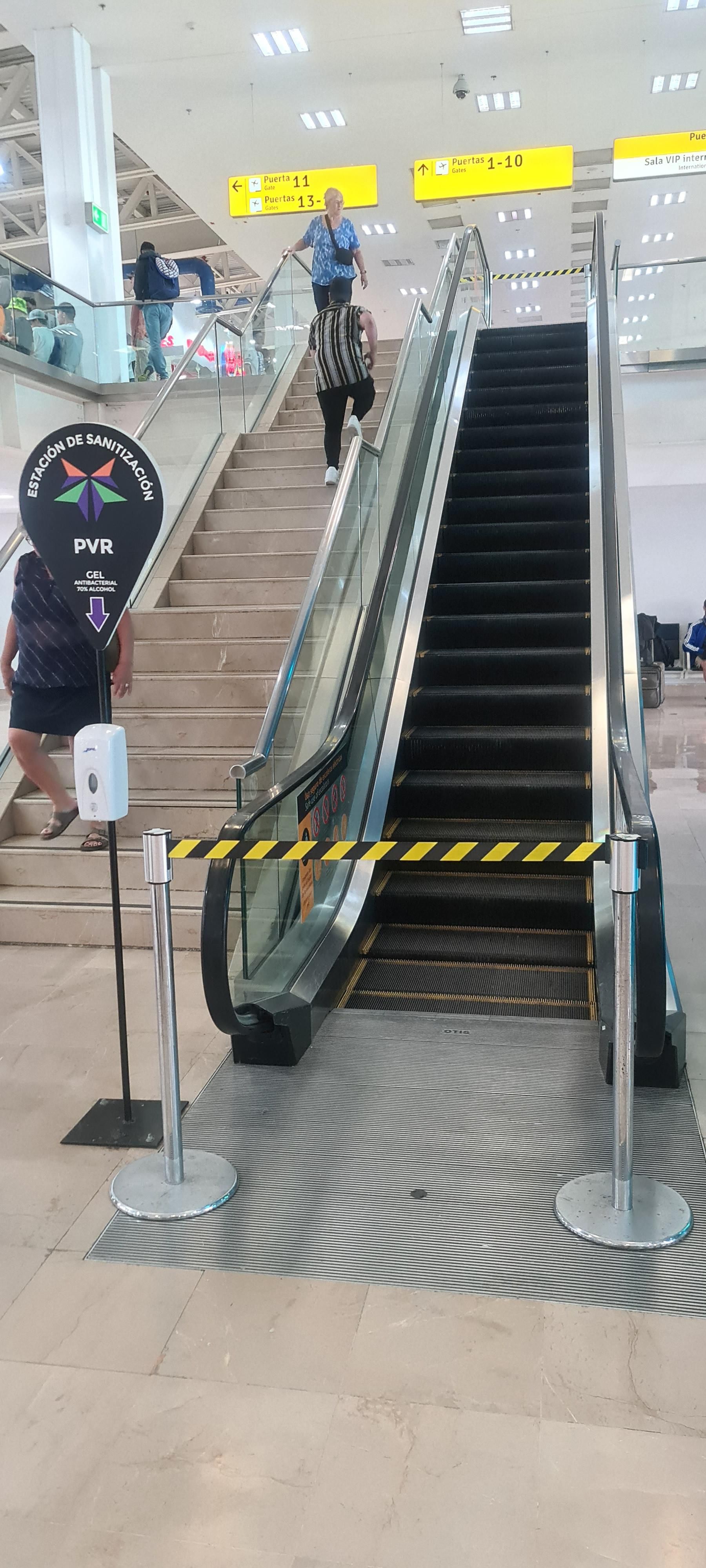 Mitch Hedberg would roll over in his grave.