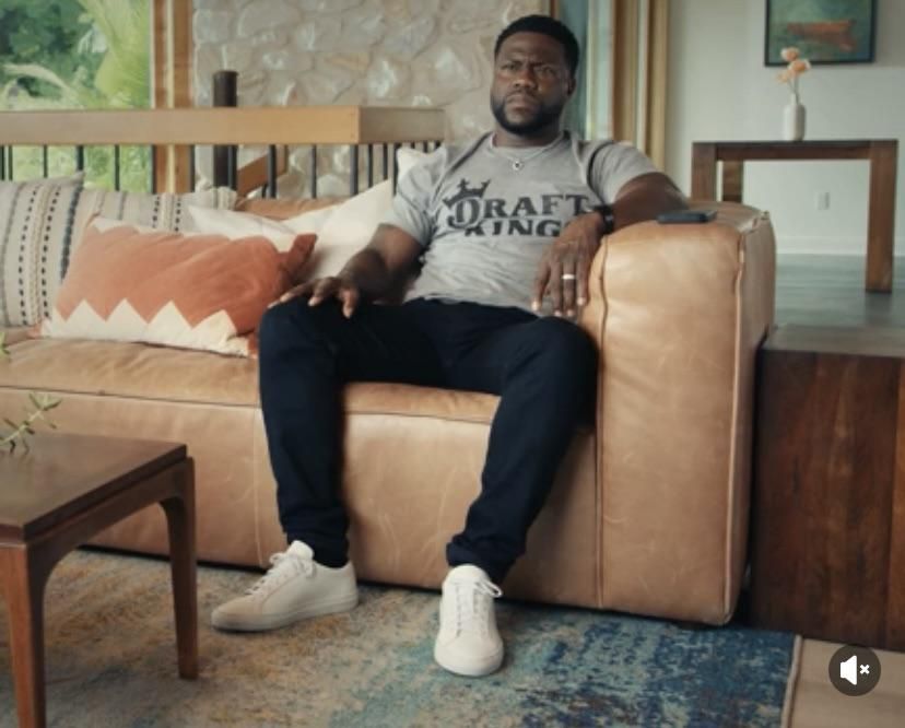 Kevin Hart makes this furniture looks small