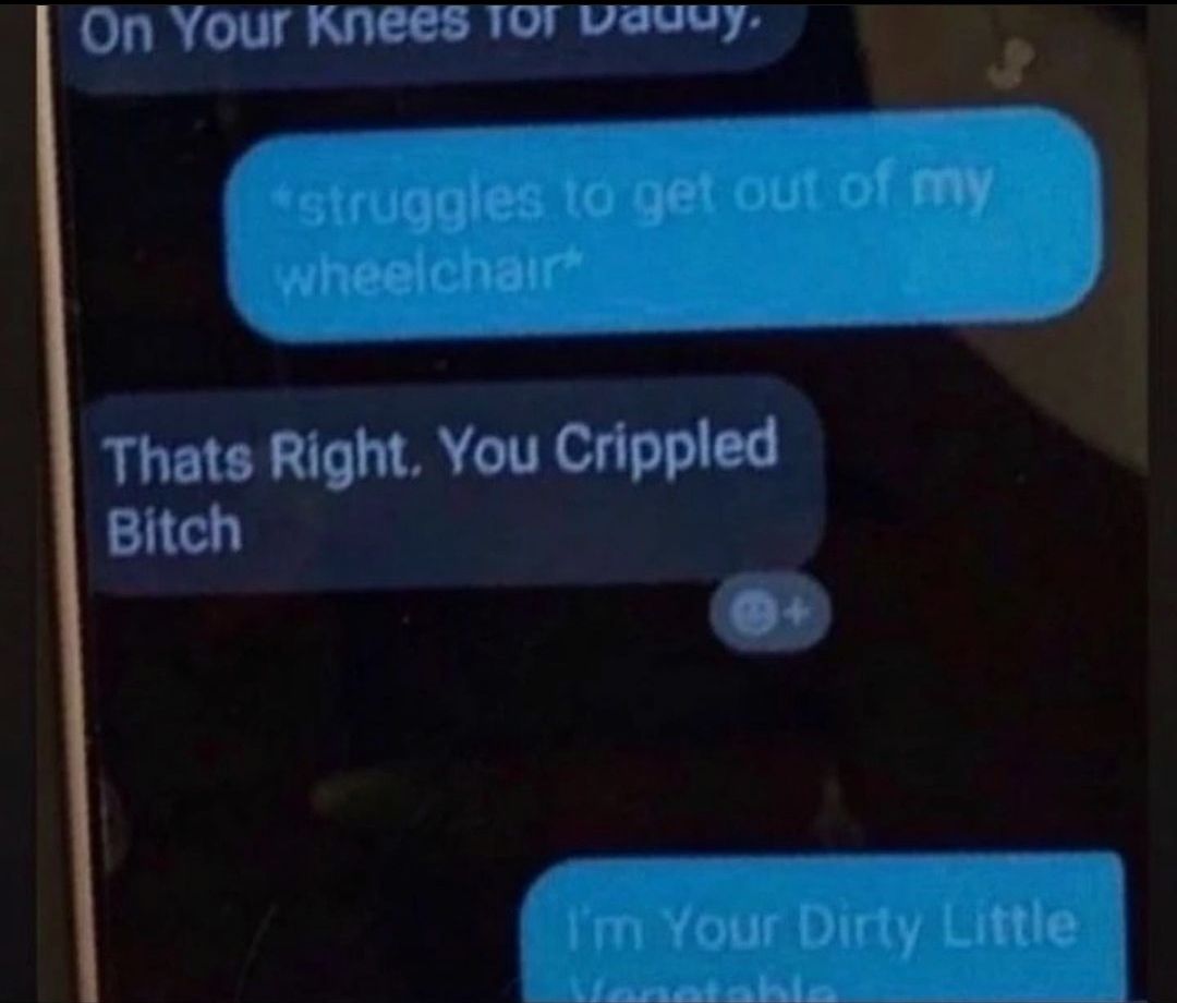 SKOOLNIGHT sexting