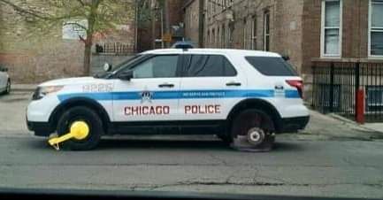 Meanwhile in Chicago: the gangs strike again