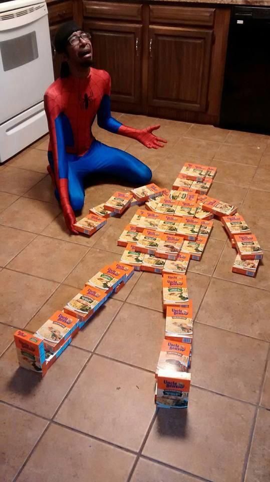 Spiderman clearly distressed after the murder of his uncle