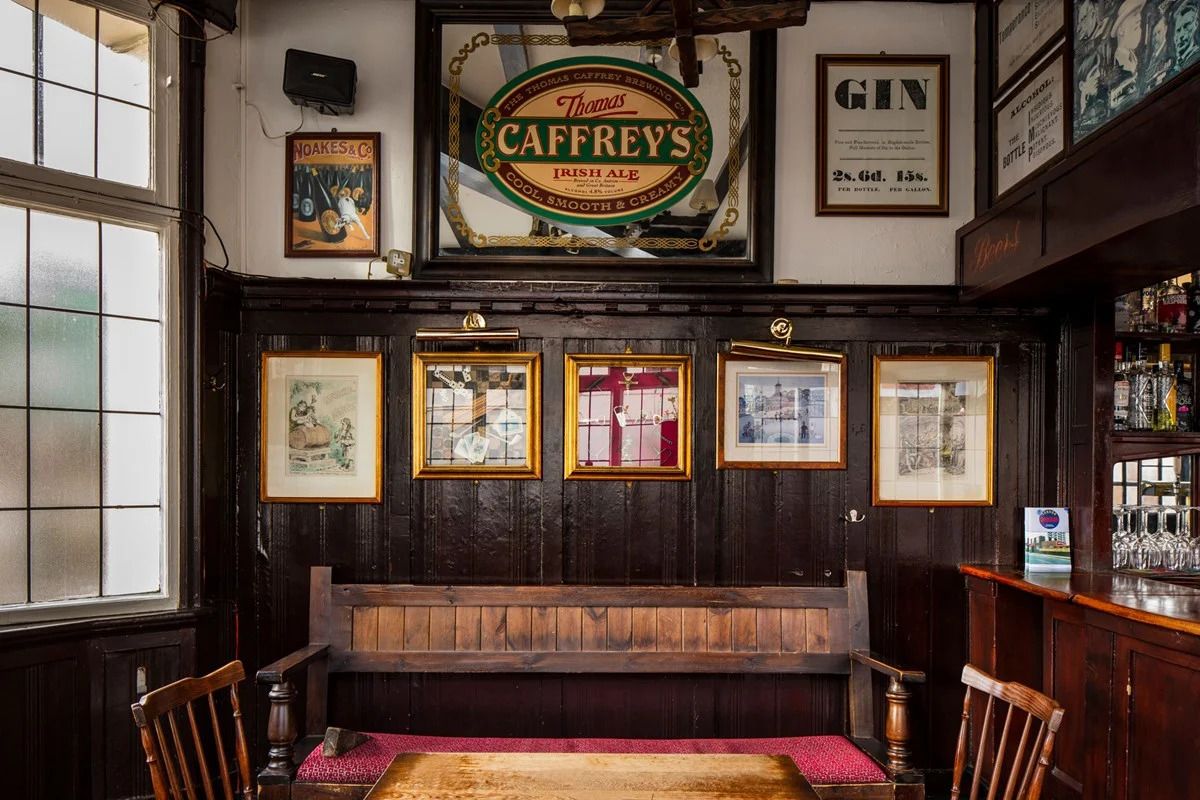 Friday Feels Bar is open! Come on in and rest for awhile.