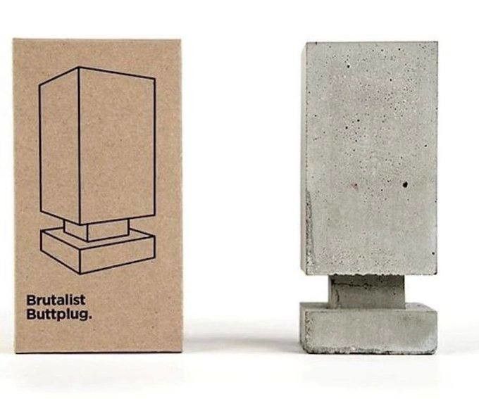 Visualize the sculpture within