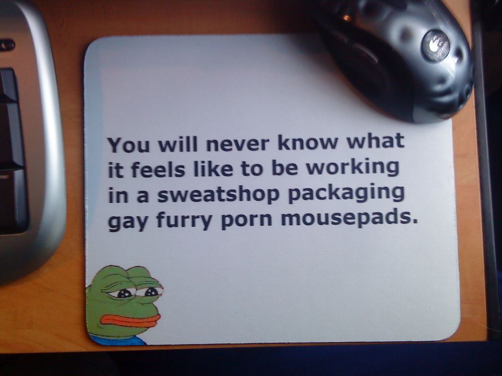 Pepe/apu a day - 635 mousepad