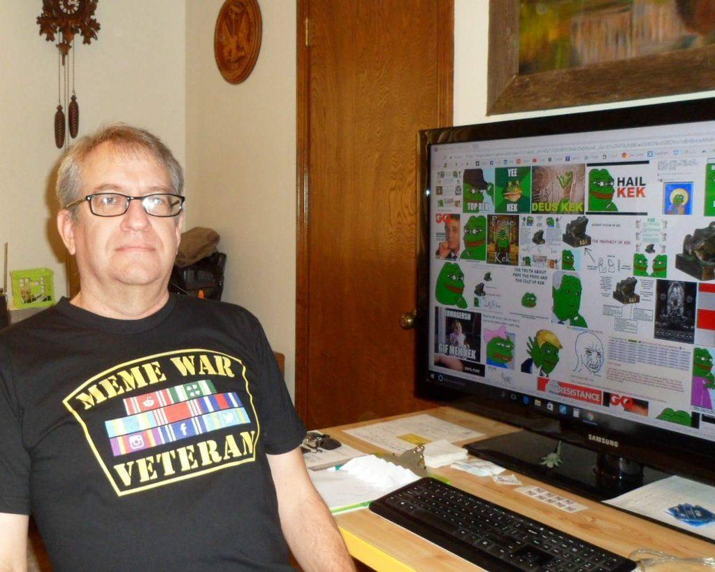 Pepe/apu a day - 639 me posting my pepes