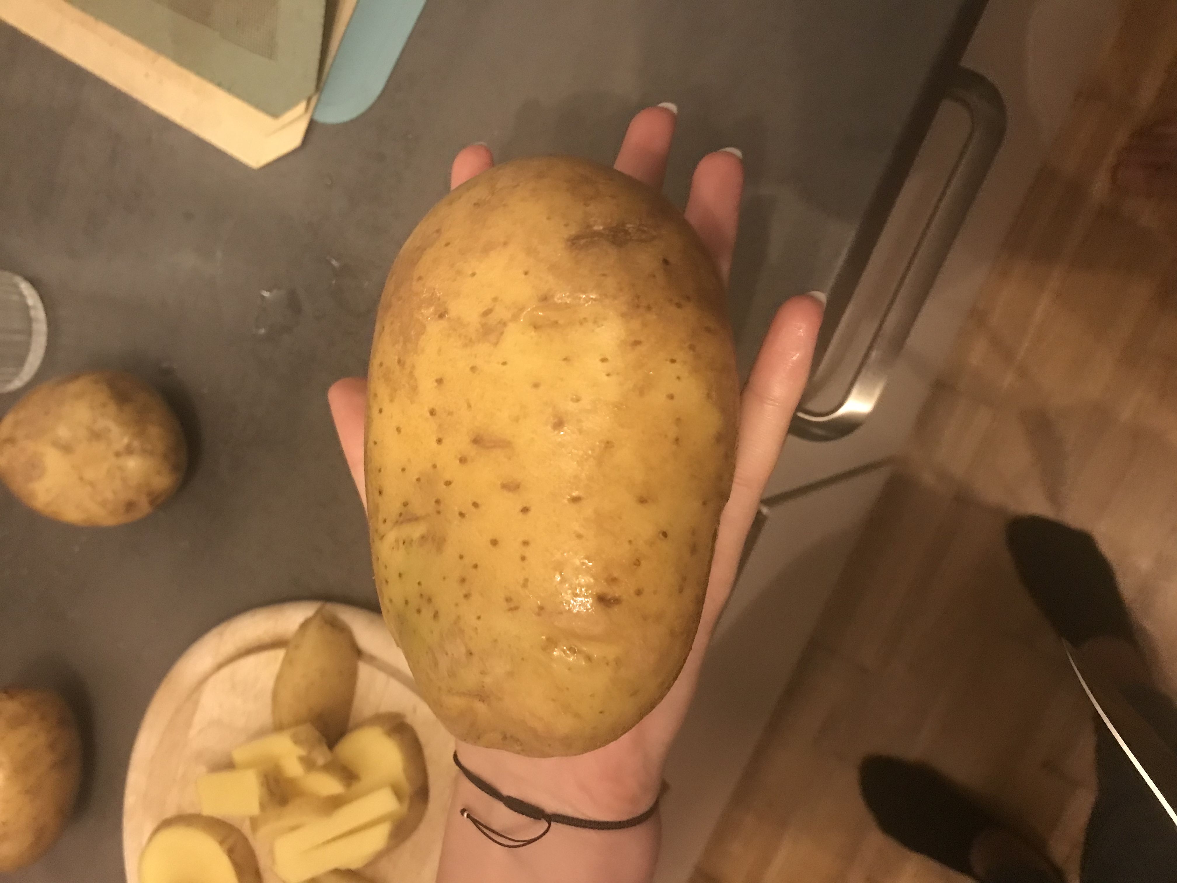Look at that chunky boy, i call him. Brotato