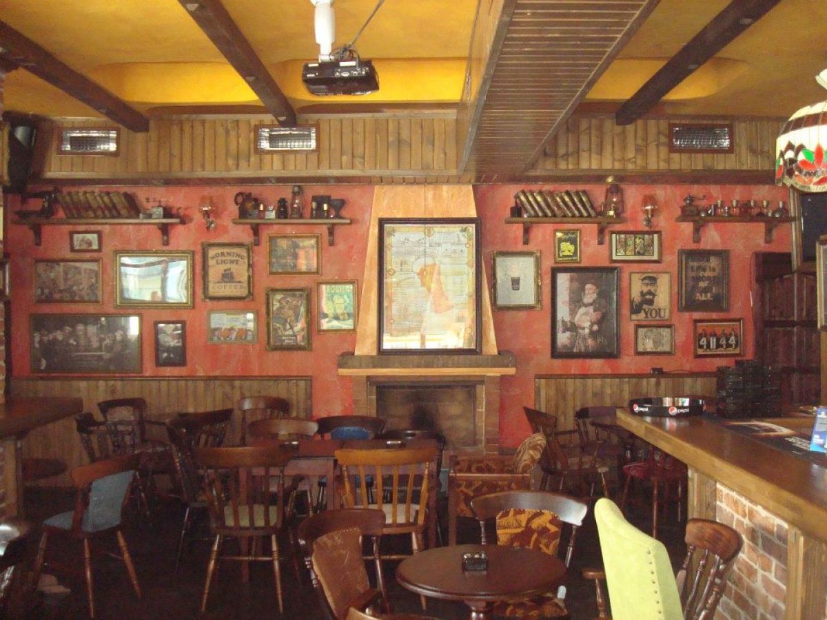 Friday Feels Bar is open! Come on in and rest for awhile.