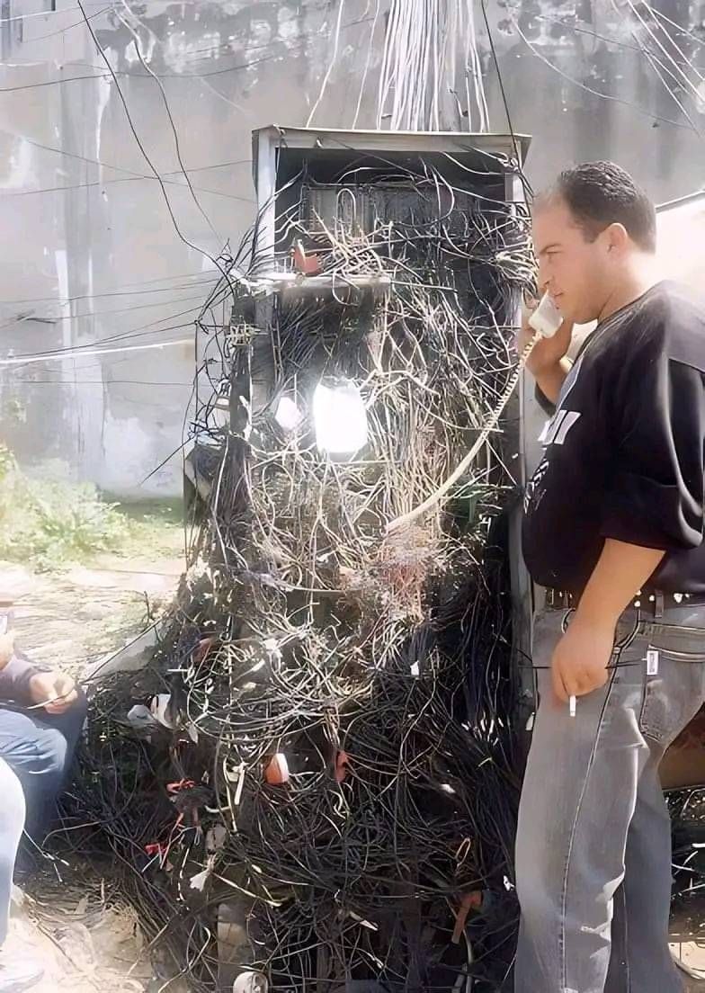 Hugelol admin approving new members (2024 colourised)