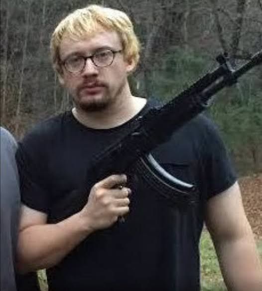 First image of attempted @realDonaldTrump assassin Ryan Routh