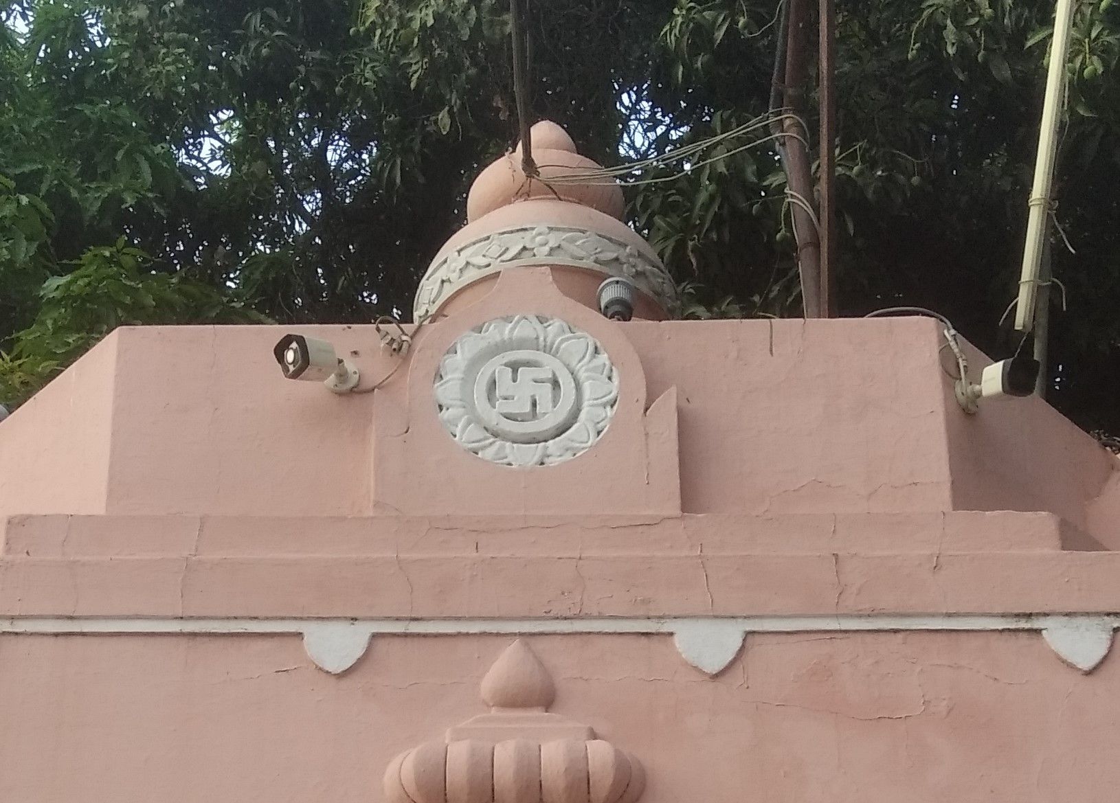 INDIA SHITPOSTING