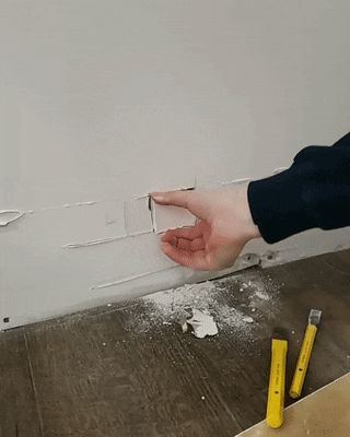I found some nothing in your walls (◉͜ʖ◉)