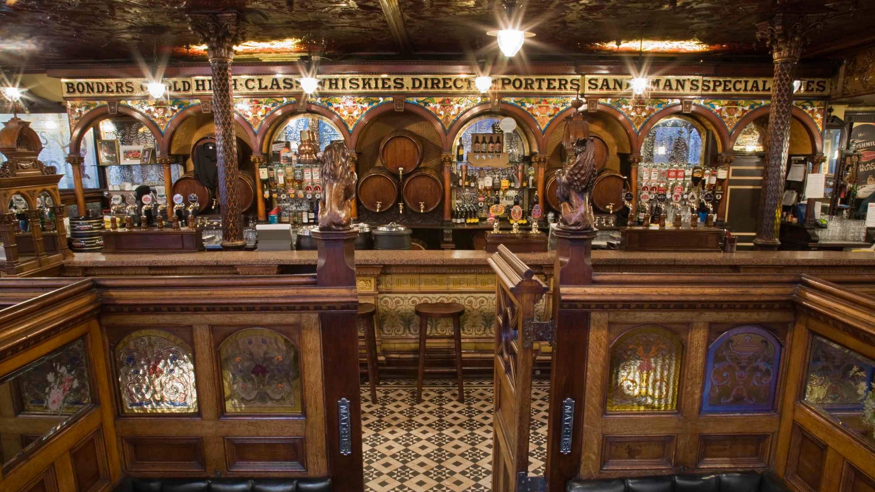 Friday Feels Bar is open! Come in Comrades!